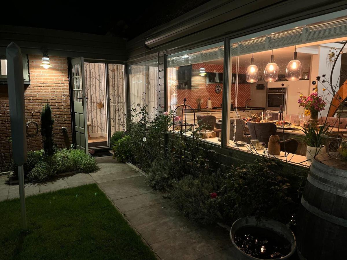 "Zonnekind" Atmospheric Holiday Home In Noordwijkerhout Near The Beach Exteriér fotografie
